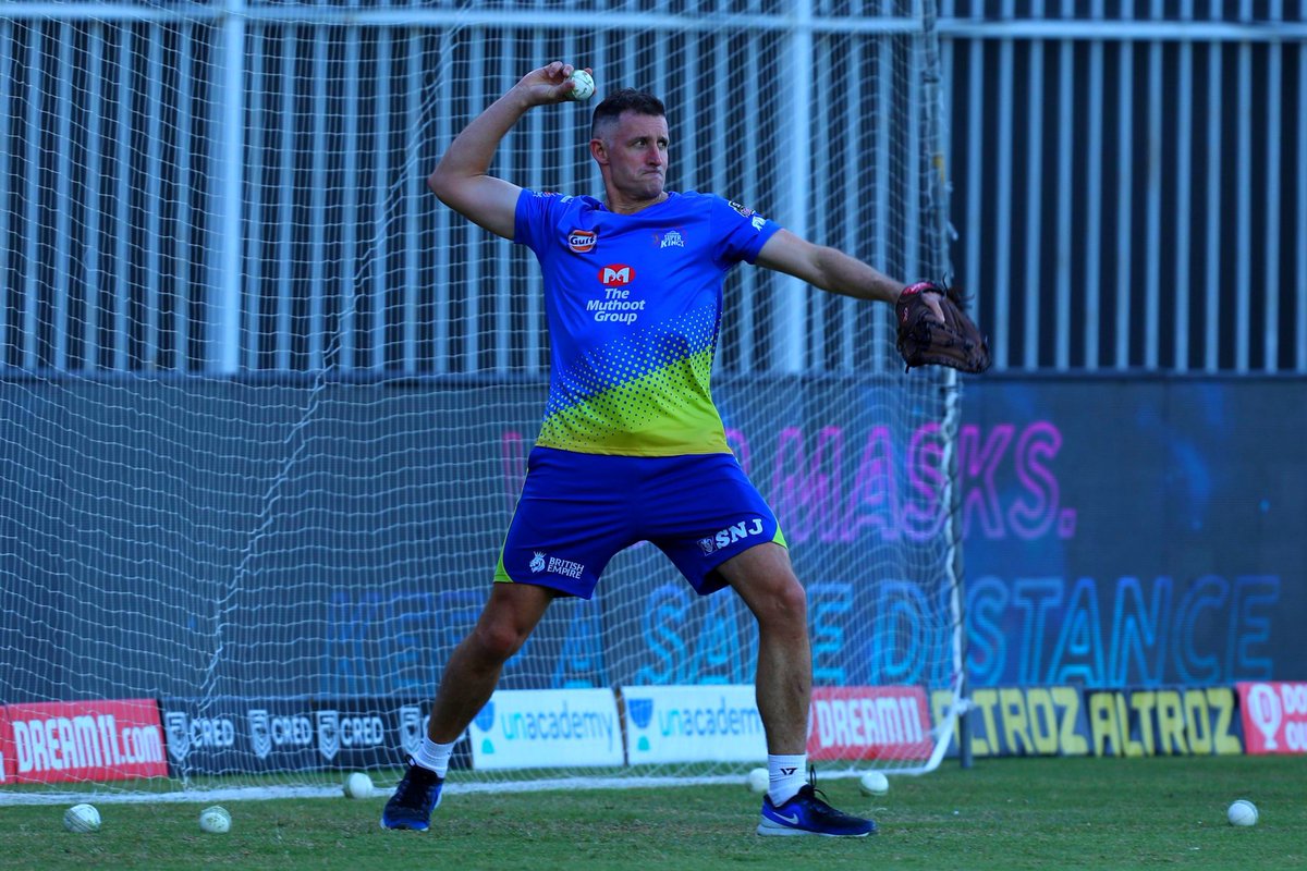 lKAOBOYSll's tweet photo. 🚨 BIG IPL BREAKING: Chennai Super Kings is set for a massive coaching overhaul ahead of the mega auction 💛

•Mike Hussey parts ways with CSK after a long, successful stint as batting coach.

•Fielding coach James Foster asked to wait for final confirmation
#CSK #IPL2027 #IPL https://t.co/DMRBaSFzwq