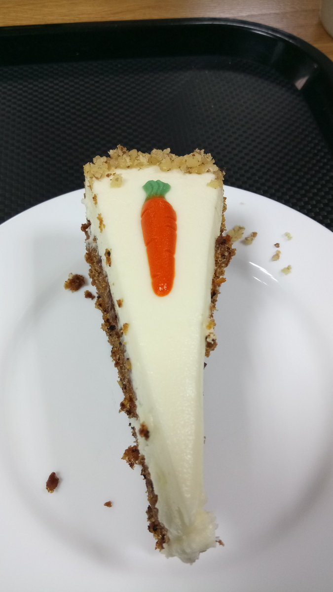 LordranKane's tweet photo. My friend's treat, had the maple hazel iced matcha and a strawberry cheesecake, the cake reminded me of the carrot cake I had that one time at work. https://t.co/elSruVPpec