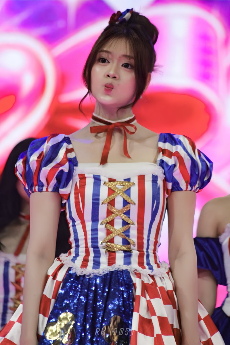 RK_9051's tweet photo. 🤏🏻 @A_ChristyJKT48
.
at Amazing 24 GTV
091026
.
#Christy #クリスティ https://t.co/Mgntn3O298