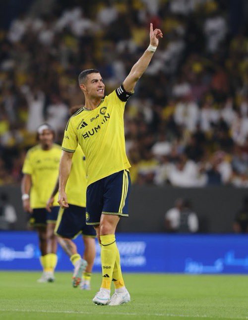 a7md_T1's tweet photo. -
مالك الا حل و١حد للأبد 💛 https://t.co/dVKJ0q0MuT