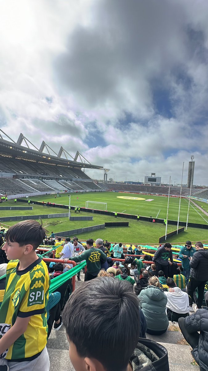 LudoAnonimo's tweet photo. 11 forros en la cancha https://t.co/nU6kfH09pO