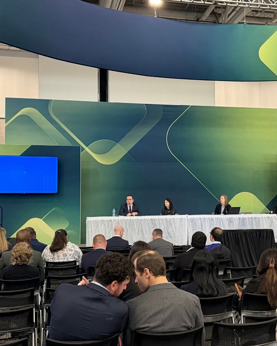 NateraGenetics's tweet photo. Four of our abstracts were selected for oral presentations at the American Society for Radiation Oncology (ASTRO) 2026 Annual Meeting, showcasing the expanding clinical utility of Signatera™ across tumor types and treatment settings. 
Learn more about our latest data: https://t.co/BO39ua7Gpa
#ASTRO26 @ASTRO_org