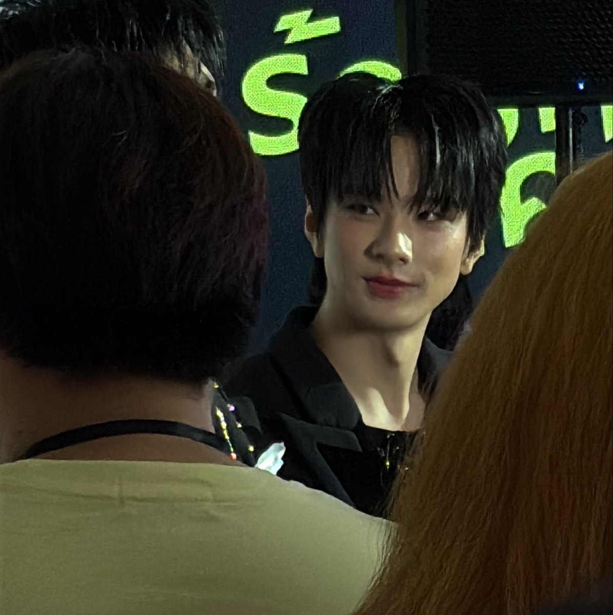 ppearchiro's tweet photo. แล้วอู่อู๋จะไปรู้อะไร 🤭

#auausave https://t.co/Li8kSxbfy3