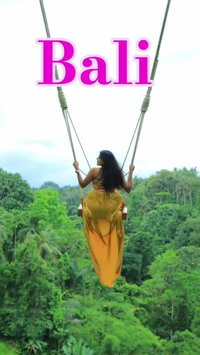 Eminem_g's tweet photo. Women’s Bali Getaway: October 10–17. Enjoy a 6-night women-only escape with 4-star stays, Indian meals, Bali’s best sights, water sports, temples, Nusa Penida and more. Come solo, leave with new friends. Book now with Sunrays Holiday. https://t.co/Mnh8sn0CIi