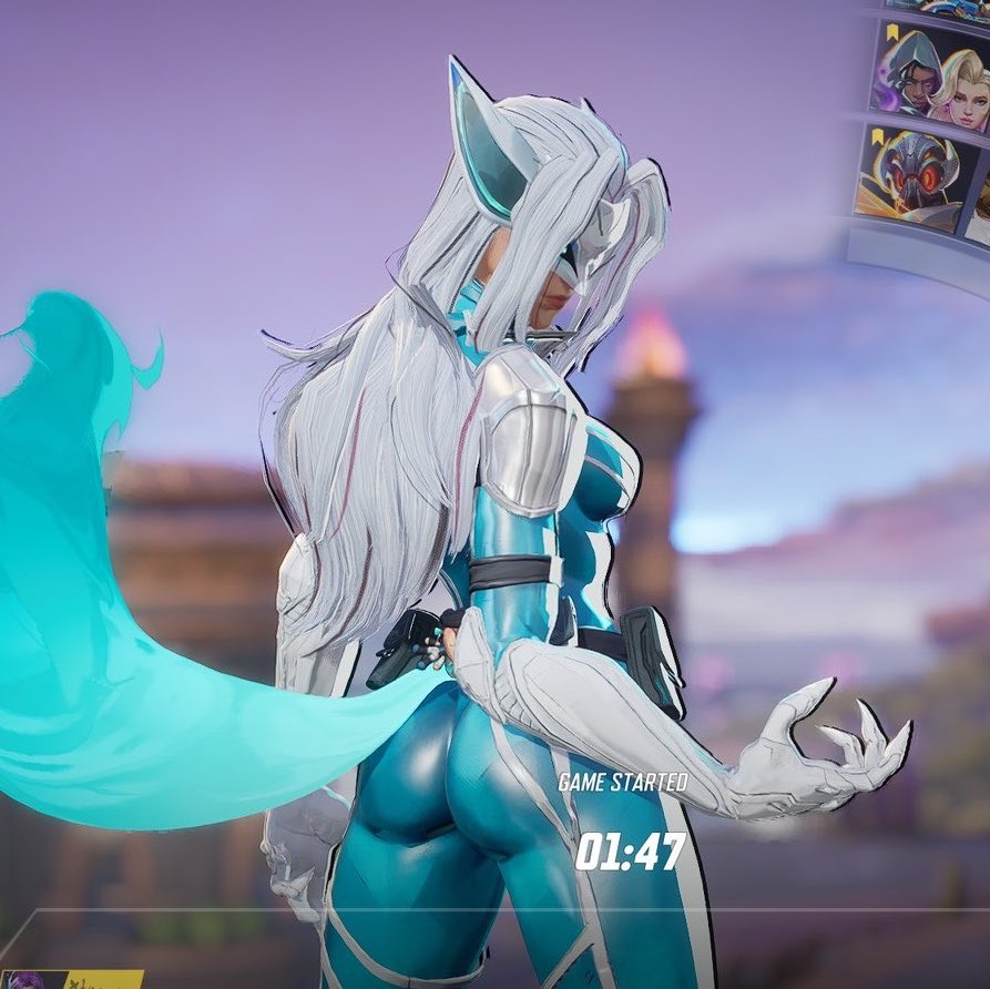 tsuakies's tweet photo. we need a comic white fox skin https://t.co/7ee2fyIFWN