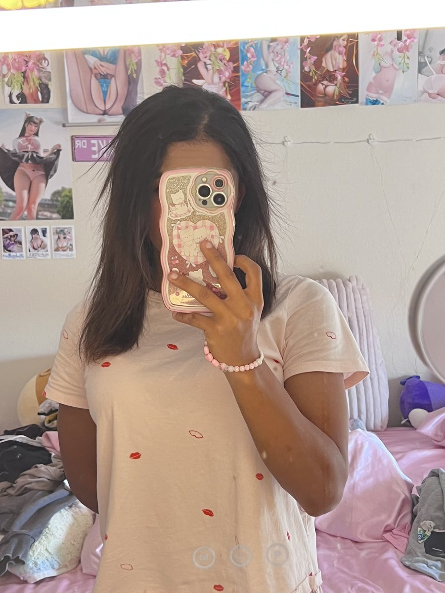 Liliththeelf's tweet photo. Good frigging hair day looking like https://t.co/2aqwcB8IJ2