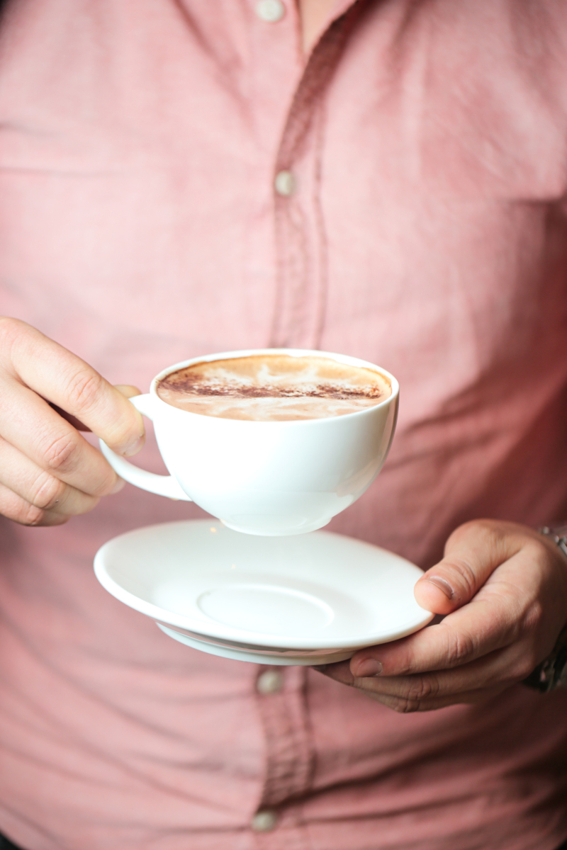 HazelFairyfxpo's tweet photo. Me tomé un café con un toque de diversión, no es una tontería, solo disfrutando el momento con buena vibra. https://t.co/FI1bl2RhUX