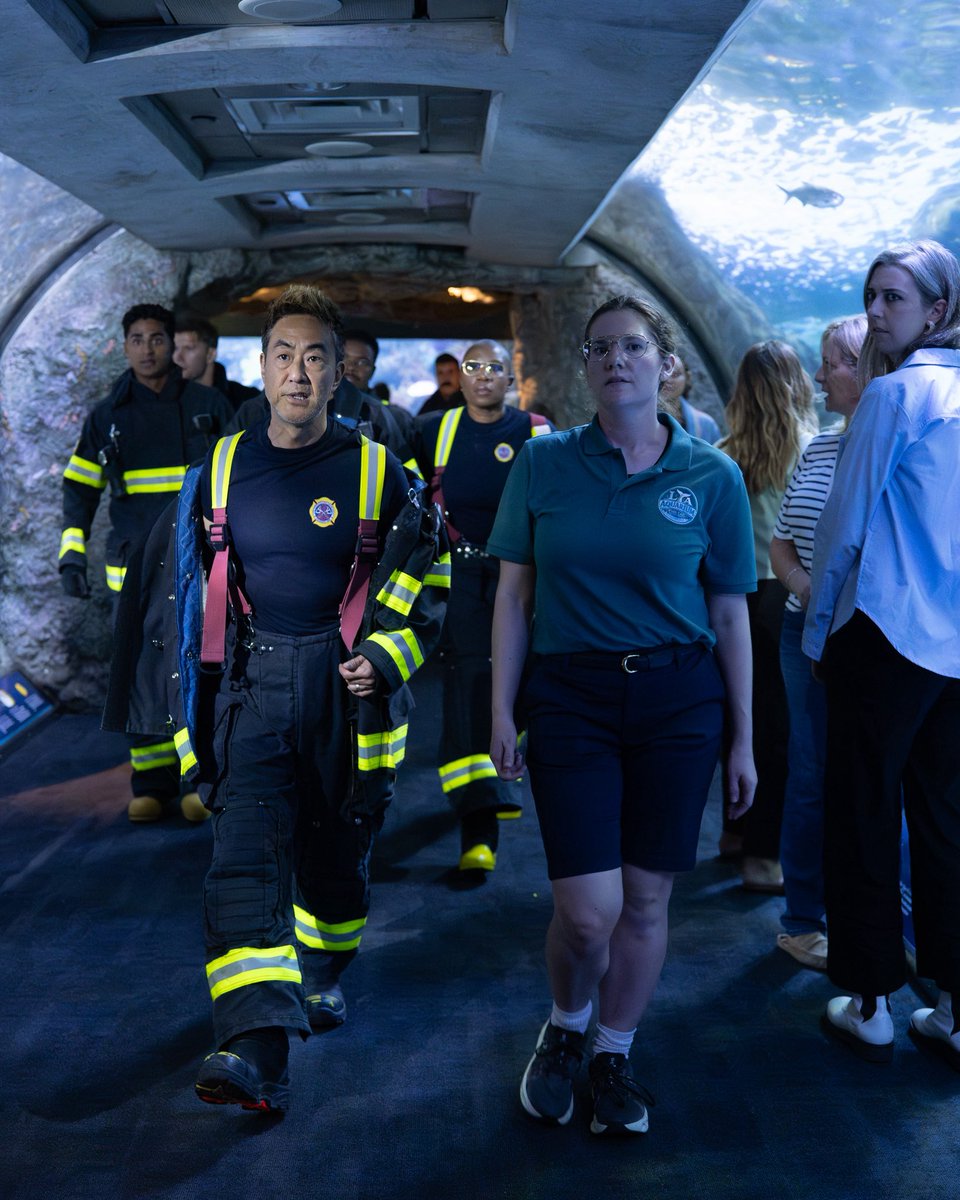 911ABCMEDIA's tweet photo. #911onABC’ 10x01 That Sinking Feeling  STILLS https://t.co/GaVFkFoTiQ