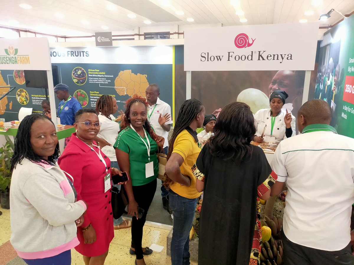 KoanKenya's tweet photo. 🍊KOAN was at the inaugural #AfricaFruitConnect2026 (6–8 Oct) to explore opportunities in Africa’s fruit sector.
Our message look for the Kilimohai Mark to help consumers identify certified organic fruits &amp; connect producers to stronger regional markets.🤝
@kilimohai_ke #organic https://t.co/TITwYRySEA