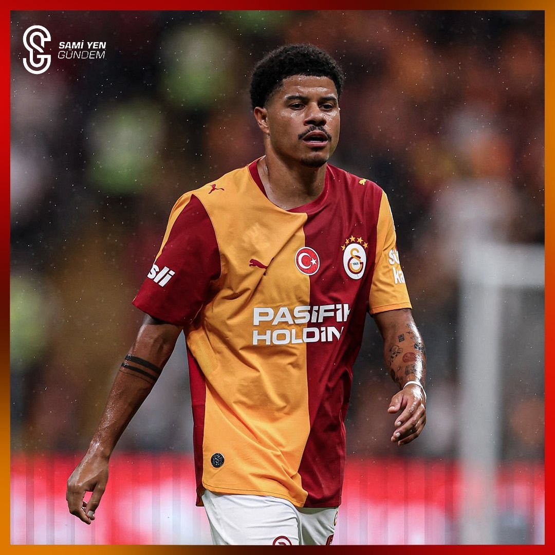 samiyengundem's tweet photo. Gabriel Sara, oyundan çıkarken taraftarlar tarafından ıslıklandı. https://t.co/e7ONgT5w7z
