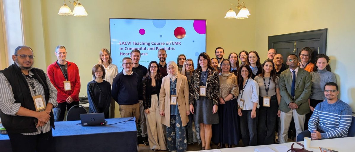 EACVIPresident's tweet photo. 1/4 ❤️ A fantastic 2 weeks for EACVI education across Europe! Great to see so many colleagues coming together to learn, share experiences and connect. https://t.co/5RjtPXBq9Z