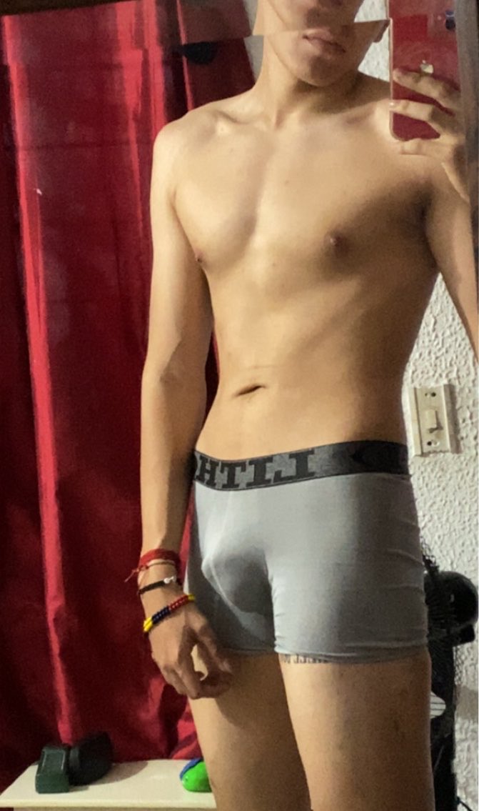 david777bbk's tweet photo. #chemsex https://t.co/rDKIS822Ce