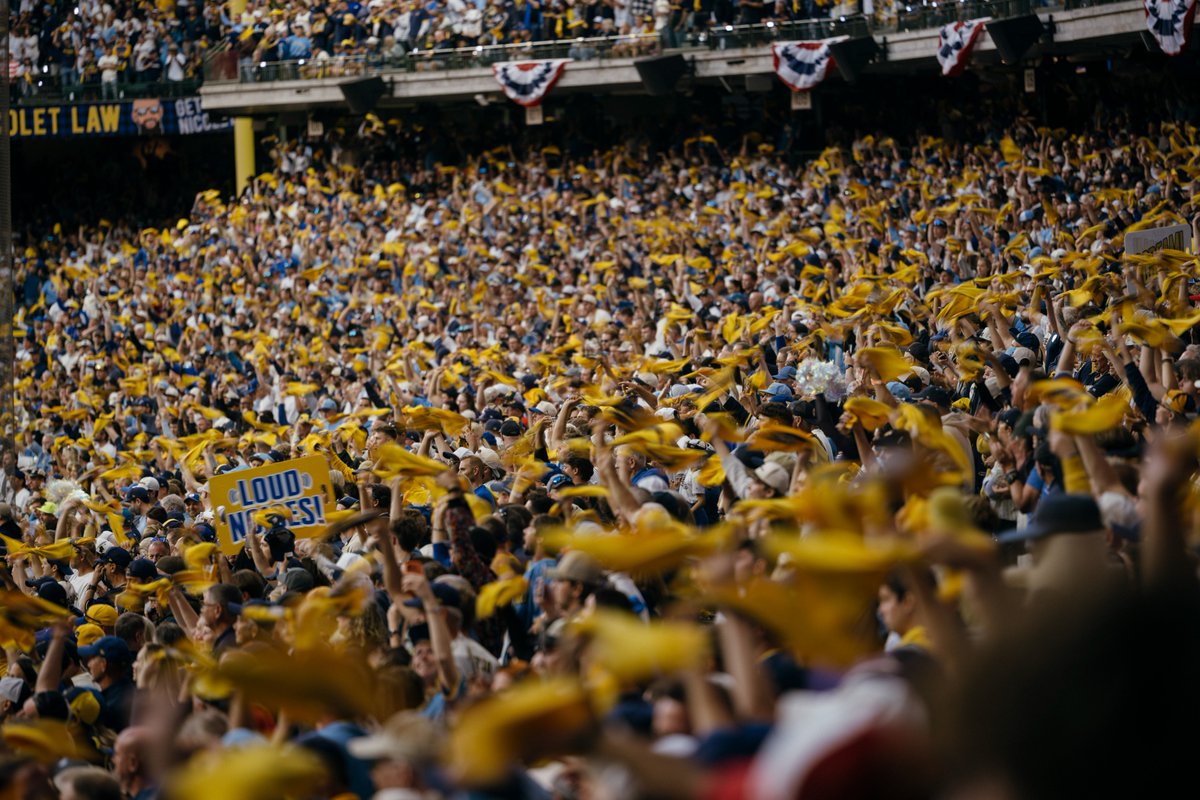 Brewers tweet picture
