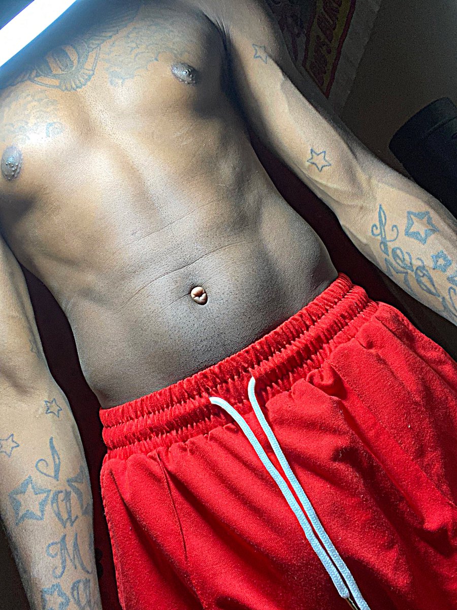 daydaybigghead's tweet photo. 💪🏾 https://t.co/s94x2pAb1a