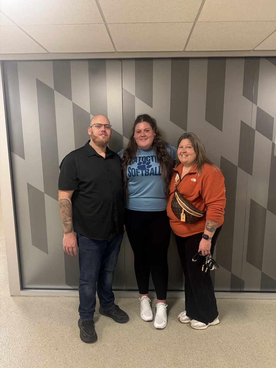 Caitlynn2028's tweet photo. Had a great visit with @Towson_SB, I can’t wait for the future… Go Tigers 🐯??? https://t.co/DicQ8eWtoI