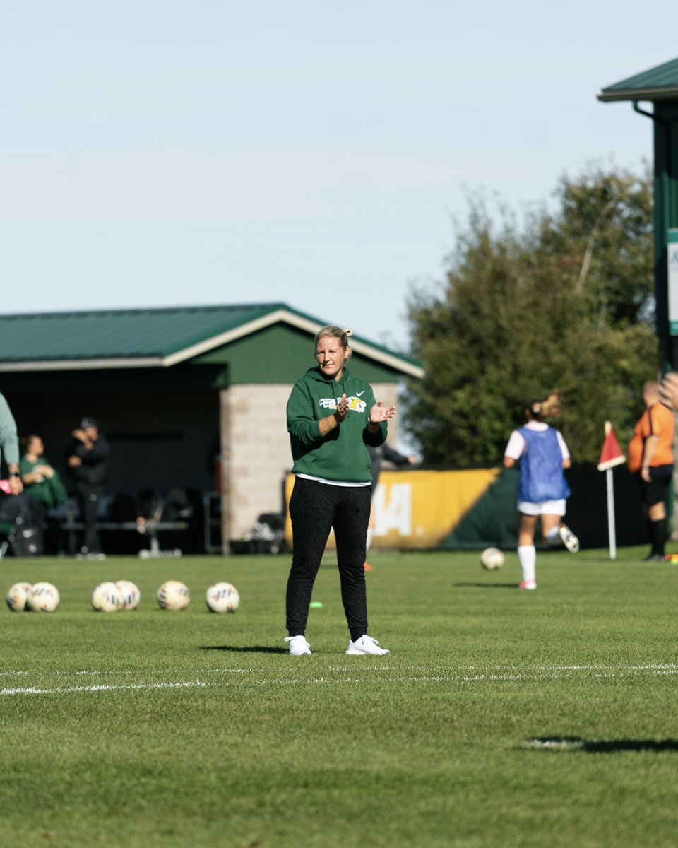 NMU_wsoccer's tweet photo. Locked in for the next 90😼

#NMUwildcats | #UPtheCATS https://t.co/1lZYm8s5VI