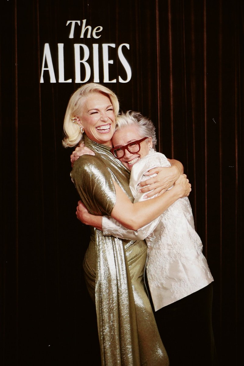 colmansfilm's tweet photo. dame hannah waddingham and dame emma thompson everyone https://t.co/OjxYFKRzzC