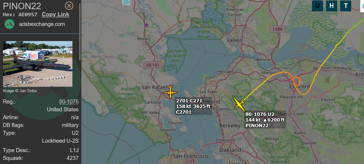 EightOneECHO's tweet photo. USAF U-2S 80-1076 PINON92 on approach to SF Fleet Week now๐ #baymilcom #9RW #FleetWeekSF @FleetWeekSF https://t.co/2ou0JvKxU1