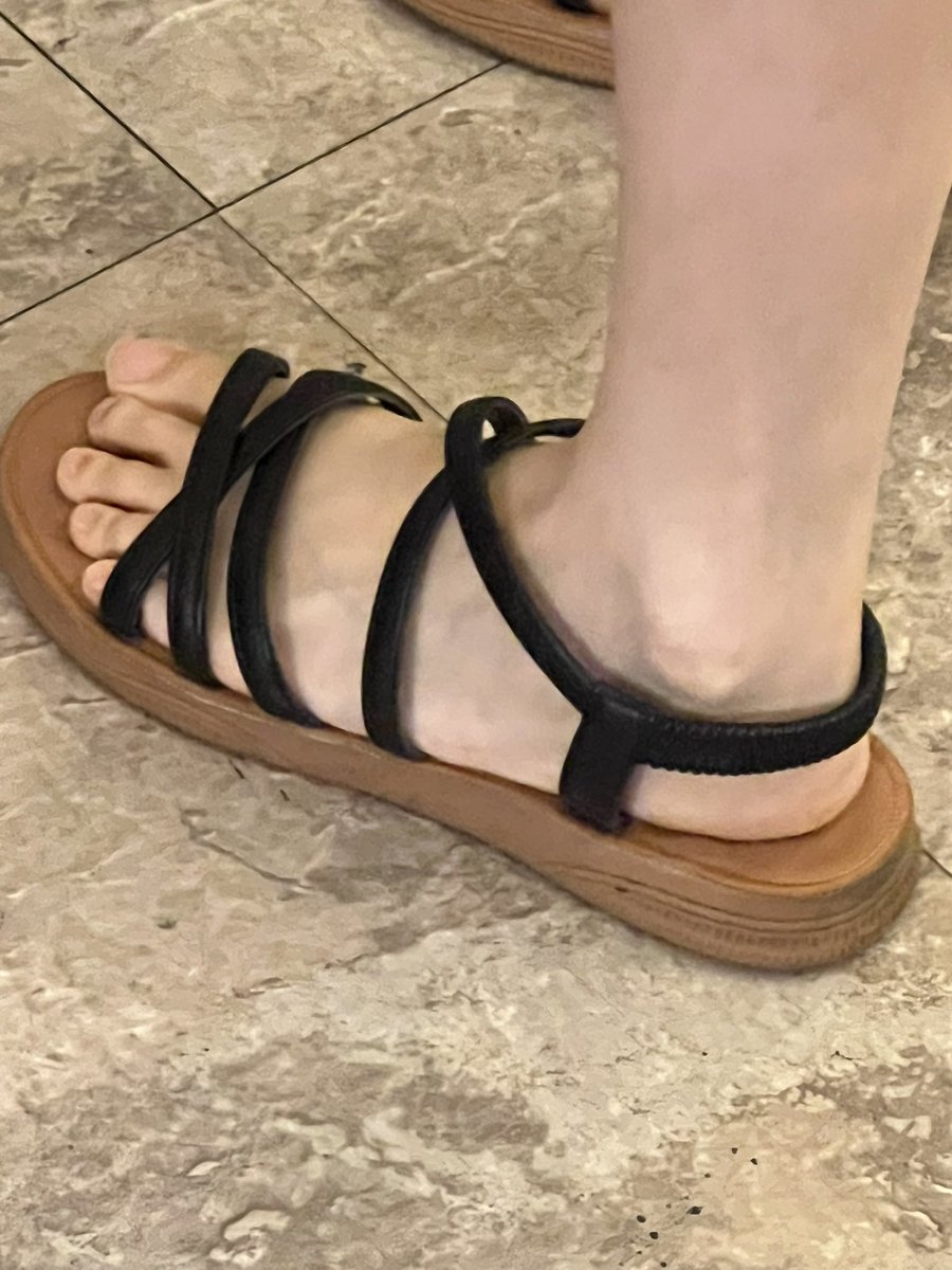 L0wQpics's tweet photo. #footfetısh 
#feet #foot #sole
#足裏
#玉足 
#足控 https://t.co/ZdY0716013