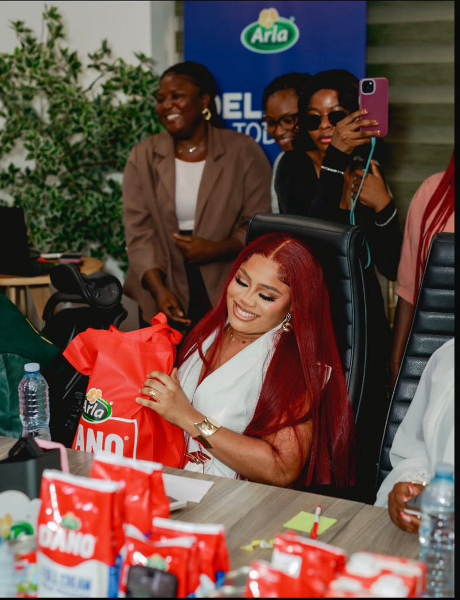 1_holandia's tweet photo. Task delivered. Prize claimed. Bells did not come to play.❤️🥇

BELLS THE TRENDSETTER 
BERRIES FOR BELLS 
#BellsImoh
#BBNaija https://t.co/nxx8H55qt0