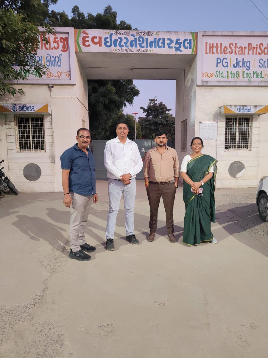 imitprajapati's tweet photo. આજરોજ ગાંધીનગર મહાનગરના વોર્ડ નંબર 6 માં કાર્યકર્તાઓ સાથે બેઠક યોજી તેમની સાથે આગામી સ્થાનિક સ્વરાજની ચૂંટણી અન્વયે પ્રચાર અર્થે ચર્ચા કરી. 

આ અવસરે શક્તિકેન્દ્રનું સ્થળ નિરીક્ષણ પણ કર્યું. https://t.co/xy1gdlK6CP