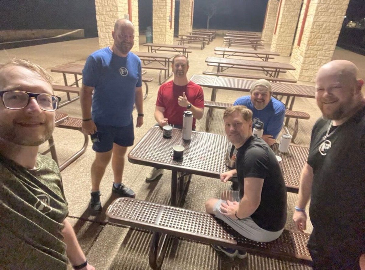 F3Waco's tweet photo. 6 posted up at Dubl-R for a little gloom, grit, and fellowship. Another day to put in the work and get better together. 💪 #F3Waco #Fitness #Fellowship #Faith #254F3 https://t.co/TYkCLaFf0e
