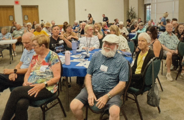 krismayes's tweet photo. Fountain Hills! It was such a treat to join you last night. Thank you for reminding me what we’re fighting for: the future of our water supply, our right to cast our ballot by mail, standing up to greedy corporations ripping off Arizona families, and cracking down on the Mexican drug cartels and smugglers responsible for the fentanyl crisis. Let’s keep up the fight!