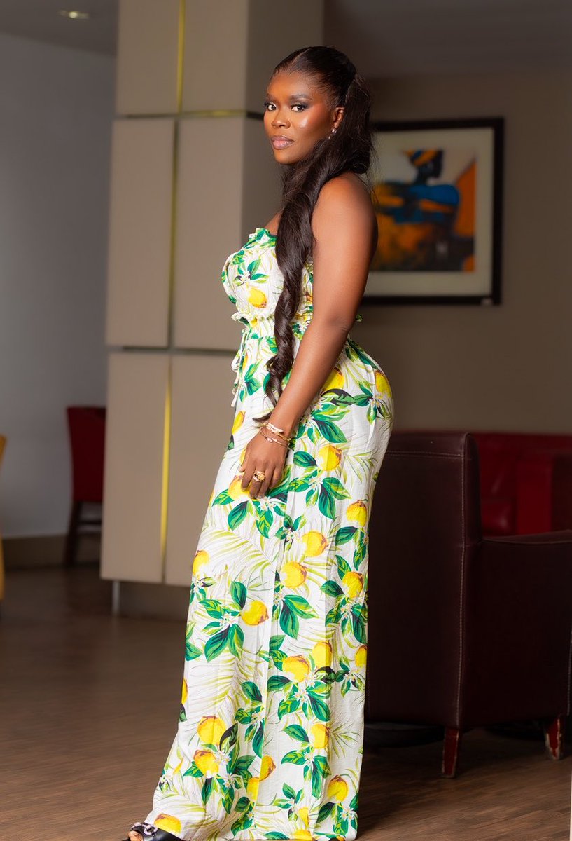 delayghana's tweet photo. Why is it ok for rich men to be with younger women, but taboo for rich women to be with younger men? https://t.co/smsteoQ2CT