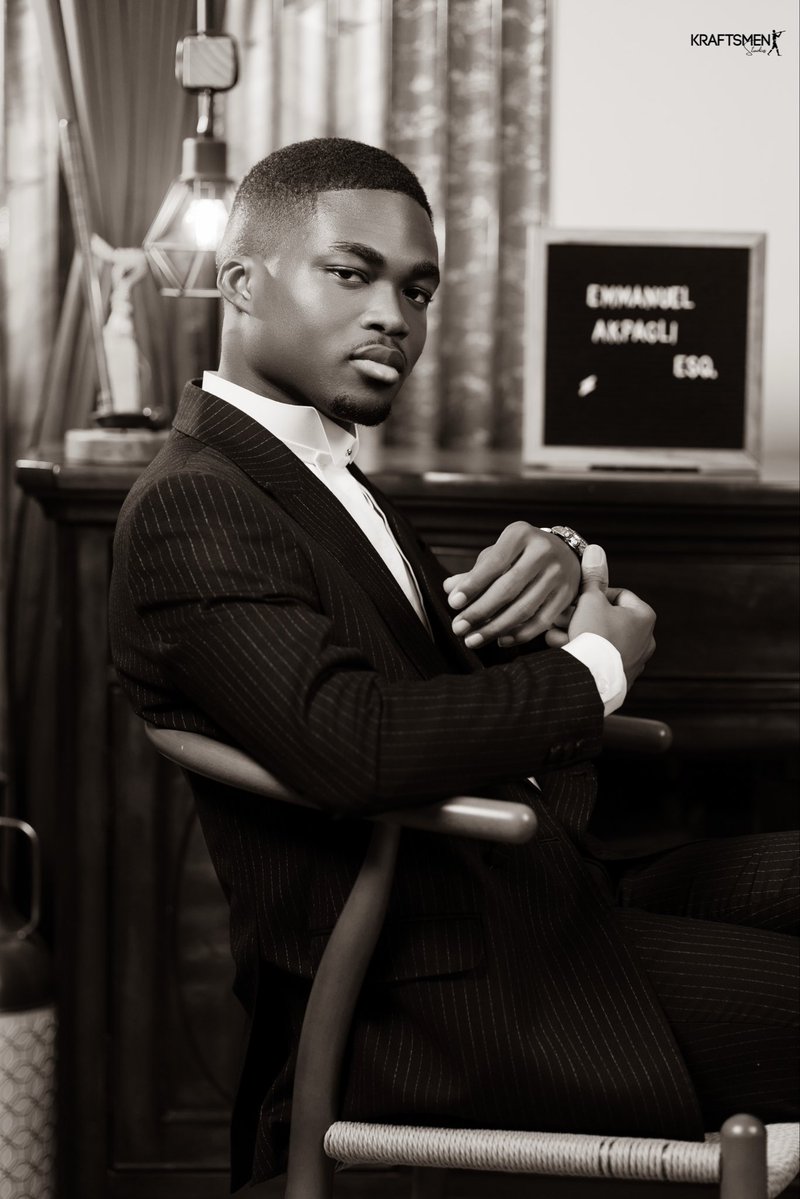 E1_y0n's tweet photo. After 6 wonderful years of studies, fun, camaraderie and daring to be better than I was yesterday, my childhood aspiration has finally materialized.

Reintroducing myself….
EMMANUEL AKPAGLI, ESQ. (First of his name) https://t.co/mlYhEi0GBm