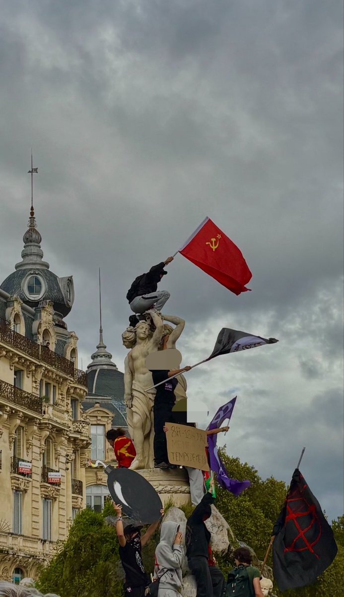 ciudadfutura's tweet photo. Siempre nos quedará París. https://t.co/eY8Woyonrn