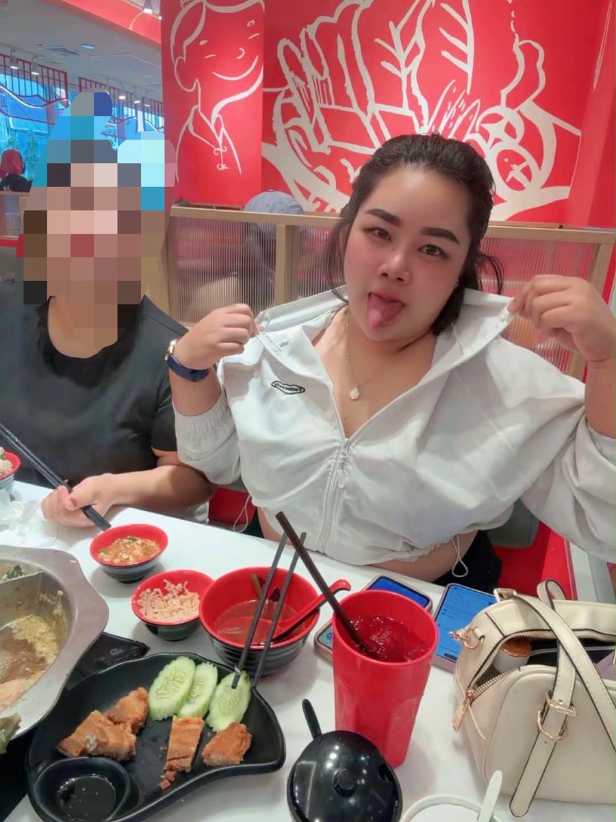 GiftGift0pfj's tweet photo. ชาบูมันอร่อยเท่าเราไหม😜🤣#พัทยา

#ลัคกี้พัทยา #รับงานพัทยา https://t.co/5FBp6l5azw