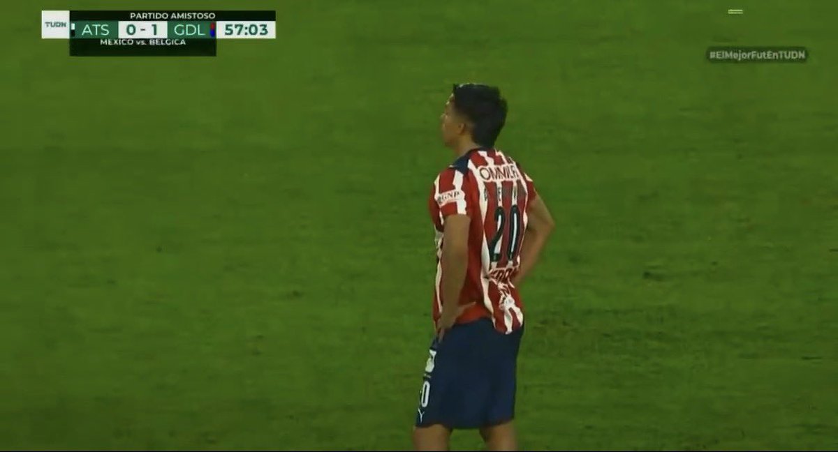 Rebanogirlspod's tweet photo. "El Atlas es un equipo tan insignificante que si le meto gol, no lo voy a festejar me daría verguenza hacerlo" - Bofo 😮‍💨 @Chivas https://t.co/sfBxD0tAab