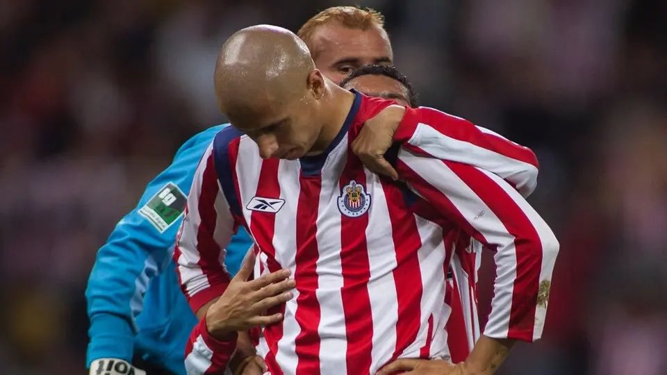 Rebanogirlspod's tweet photo. "El Atlas es un equipo tan insignificante que si le meto gol, no lo voy a festejar me daría verguenza hacerlo" - Bofo 😮‍💨 @Chivas https://t.co/sfBxD0tAab