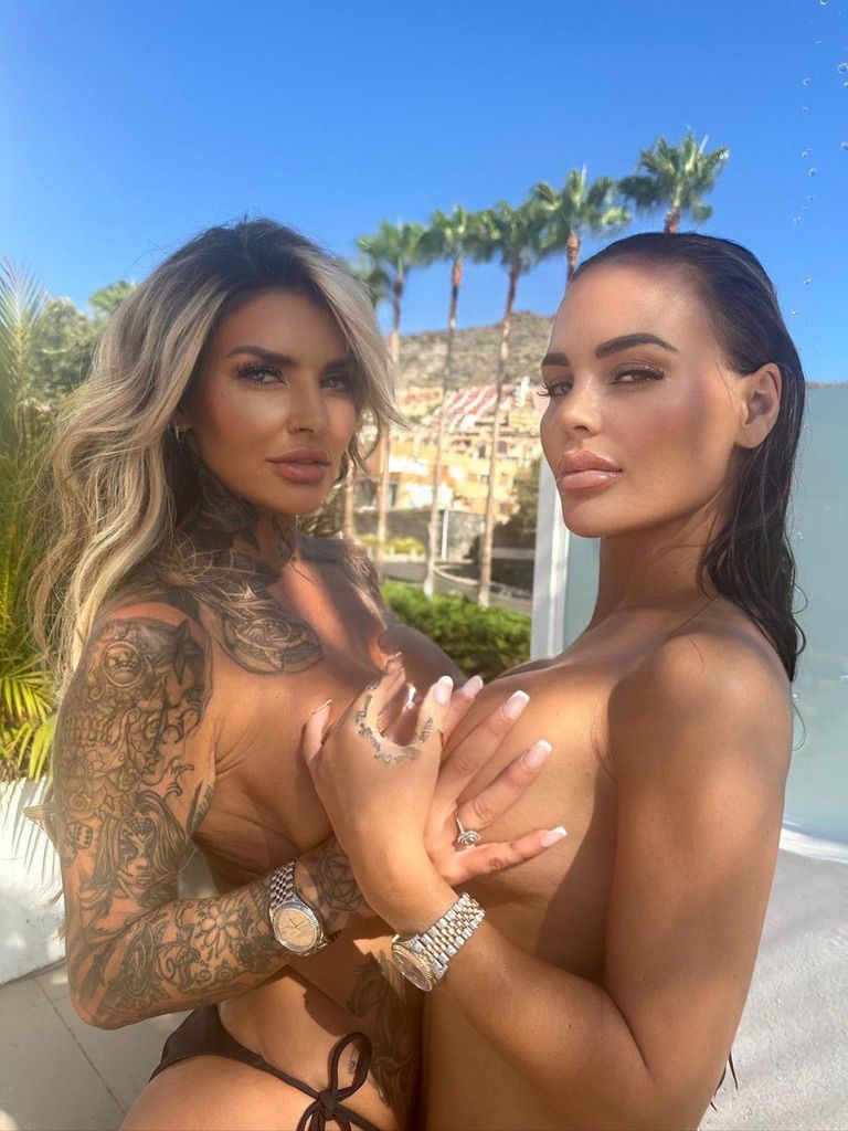 kayleighwanless's tweet photo. double trouble https://t.co/PeoO01gswK