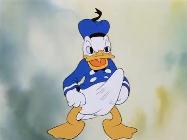 Manuel8mG's tweet photo. Dato innecesario para la vida: El conocido Meme de este Frame de Donald viene de la película Saludos Amigos (1942), que también sería la primera aparición de José Carioca, el amigo Brasileño de Donald. https://t.co/fWkrjrYYhm
