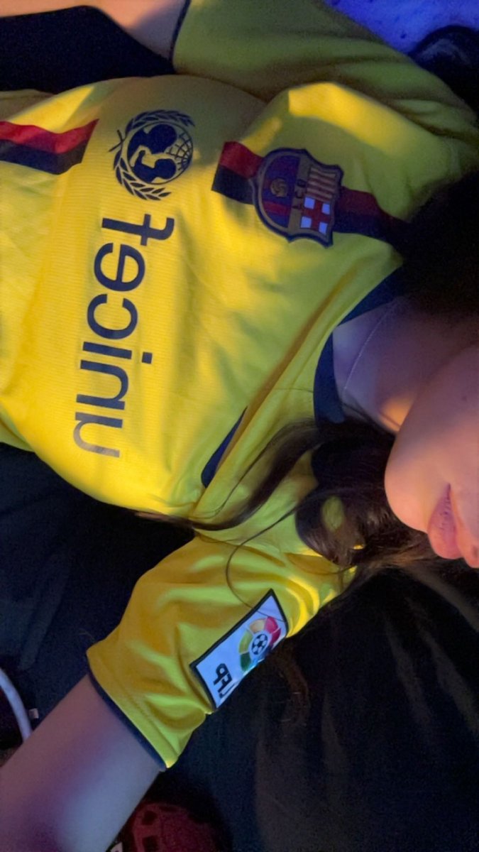 _nevmarjr's tweet photo. le maillot de la gloire https://t.co/DqDkwHdeo5