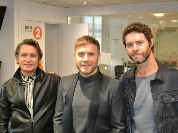 Garyismyhero's tweet photo. #FBmemory #throwback #flashback #TTIII #lookatus @GaryBarlow #HowardDonald #BBC๐ป
#12yearsago
https://t.co/8Jc0SIpbfW https://t.co/KpKdd1Xphf