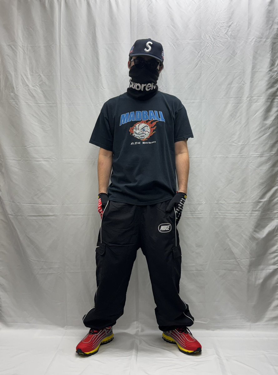 Devilsway_corp's tweet photo. MADBALL NYHC Flaming Face VTG Tee

NYCを代表するハードコアバンドMadballのVTG Teeです
推定年代05-09頃のMade in Haitiになります
このFlaming Faceは彼らを代表するアイコンです
色使い、デザイン共に最高にカッコいいです
曲も痺れます

#madball
#supreme 
#supremenewyork
#シュプリーム￼ https://t.co/6pbO3JvFSl