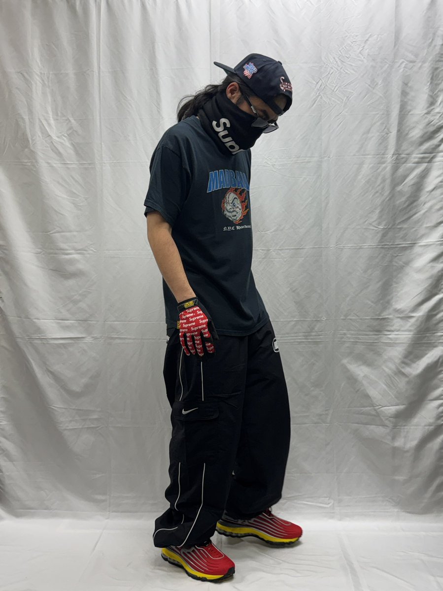 Devilsway_corp's tweet photo. MADBALL NYHC Flaming Face VTG Tee

NYCを代表するハードコアバンドMadballのVTG Teeです
推定年代05-09頃のMade in Haitiになります
このFlaming Faceは彼らを代表するアイコンです
色使い、デザイン共に最高にカッコいいです
曲も痺れます

#madball
#supreme 
#supremenewyork
#シュプリーム￼ https://t.co/6pbO3JvFSl