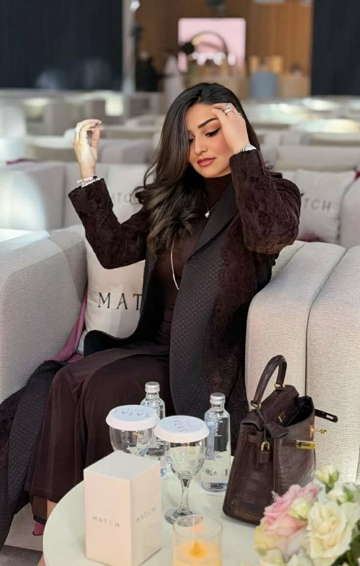 mramalgha's tweet photo. يكتب…
🟢 متصل الان                                                       
ريم أرسلت لك إشارة، ترحيب👋. https://t.co/mOJEZRHHOT