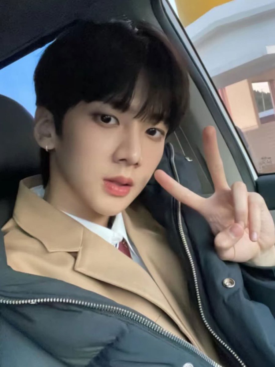 zwwaaa1's tweet photo. 쫀예모 https://t.co/o9uLwqSpKU