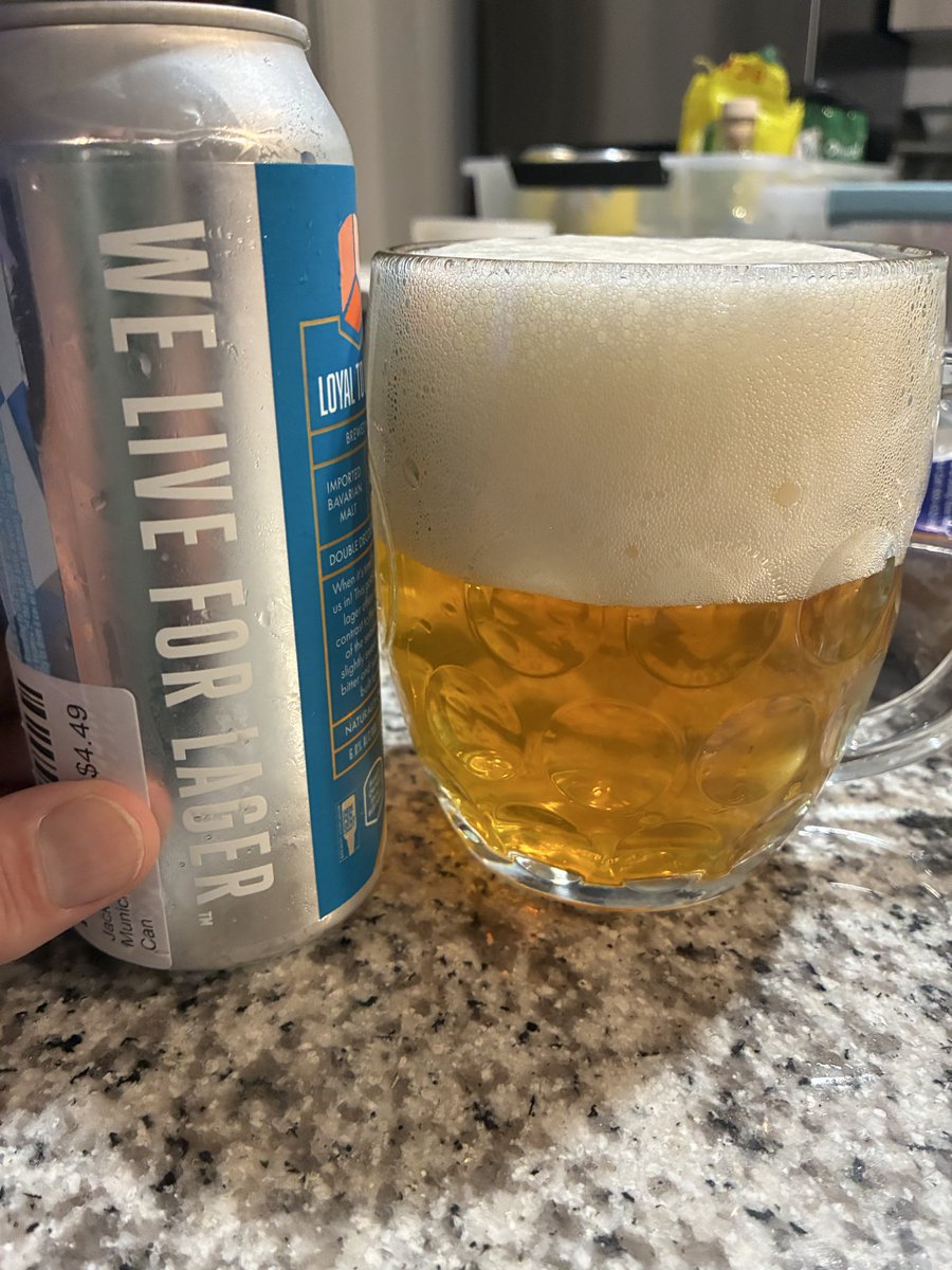 MikeSlomba's tweet photo. My First Jack's Abby Beer is Quite Impressive💥🫈🍻Munich Festbier Lager is Delicious 😋 Bready, Malty, Beautiful Malt Sweetness with just the right kiss of Hops in the Finish💥🫈🍻🍻 https://t.co/owfUdFjjFc