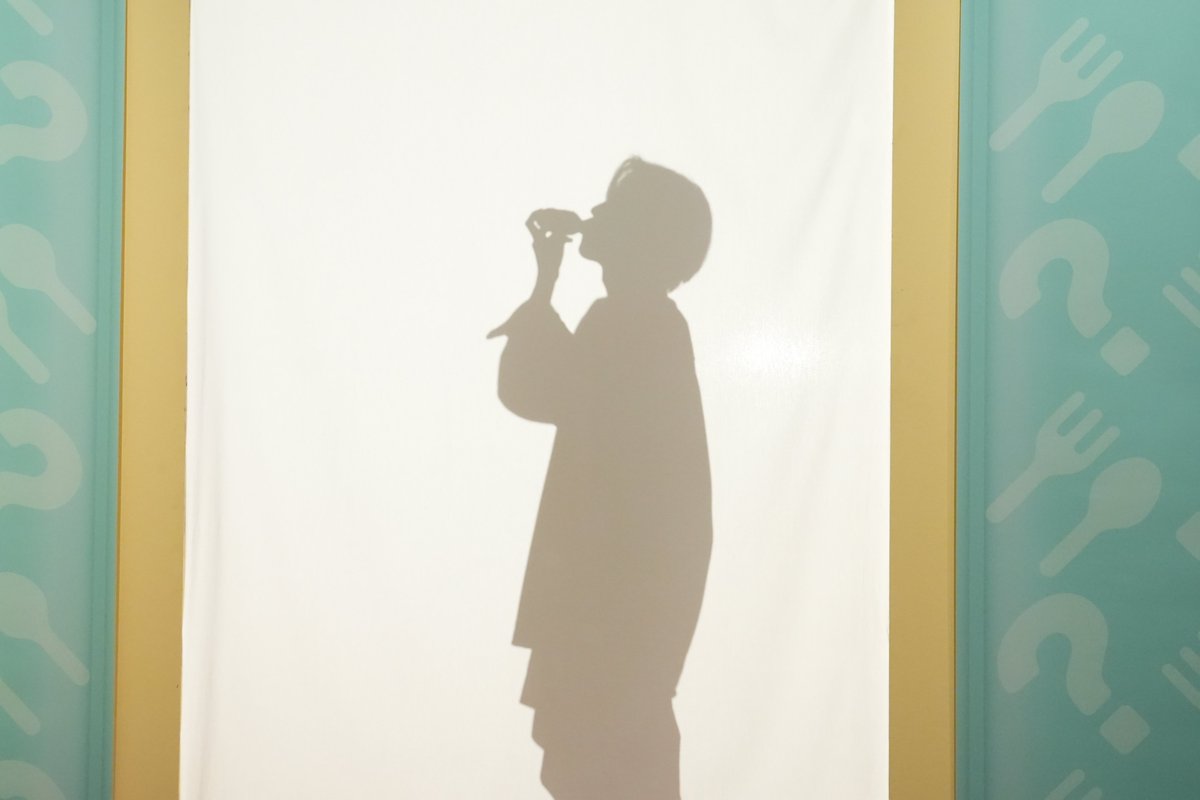 TVGweb's tweet photo. 「timeleszファミリア」本日放送⏰

timeleszが60分で
“あか抜け迷子”を大変身させる🪄

松島聡は安斉星来を助っ人に
65歳のあか抜けに挑む💄
橋本将生は“抜け感”を伝授

福士蒼汰、志田彩良との対決後半戦も🧀
新競技「シルエットポーカー」に大混乱

https://t.co/o3Vcyfzgbw

#timeleszファミリア https://t.co/704O43T2pf