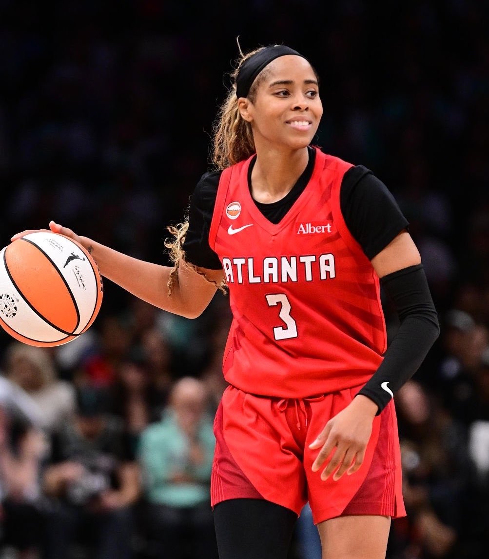 trendyhoopstars's tweet photo. Jordin Canada vs New York:

19 PTS
11 AST (0 TOs)

Just the eighth player in WNBA history to record a points-assists double-double without committing a turnover in a playoff game. ✨ https://t.co/bXZi10GpWH