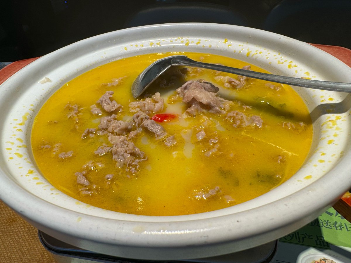 AngelinaStps's tweet photo. [備蓄の黄色いレモンで、簡単な炊き込みご飯作ったよ！元気出る味で最高～]， https://t.co/MXqbfueB1z