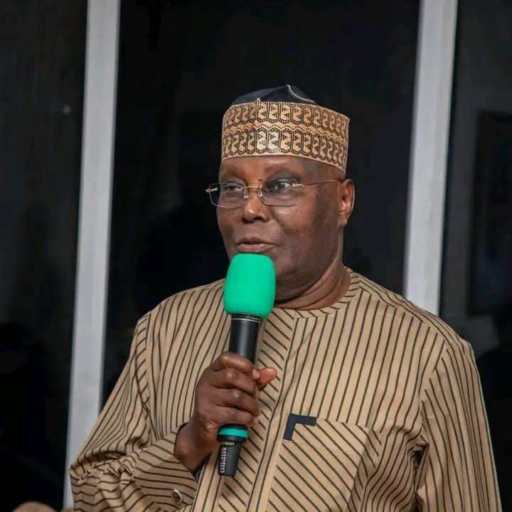 AdamuAtikuA's tweet photo. Nigerians are counting on you, Your Excellency. Keep the fire burning, Daddy.🔥💪 https://t.co/M6AVKQuUVU