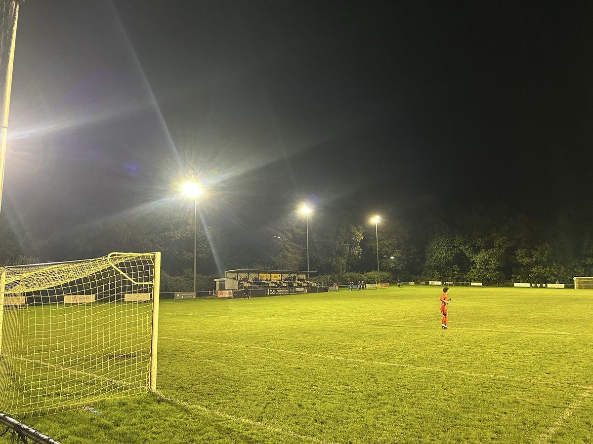 AdamInTheStands's tweet photo. Ground Revisit (4th)ποΈ
Match #233
πRhiw Ddar Stadium
π Ardal South West π΄σ §σ ’σ ·σ ¬σ ³σ Ώ
ππΌ Taffs Well v Mumbles
Been a while since my last visit, but they played some great football and have one of the best clubhouses at their level.
#Futbology #Wellmen #ArdalSouthern #Groundhopping https://t.co/qaAC1HYi0o
