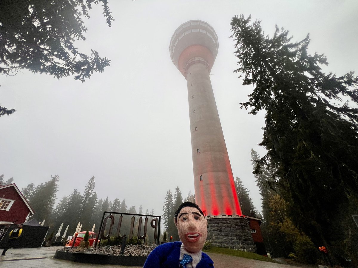 jimmycarr's tweet photo. I’ve been performing in Kuopio today and enjoyed a trip to the top of the famous Puijo Tower, to enjoy the views across the city…stunning! 👀🇫🇮 Click on the link to see where else I’ll be enjoying views of on my Laughs Funny tour, and to buy tickets to come and see me https://t.co/1tNRTYfkGK