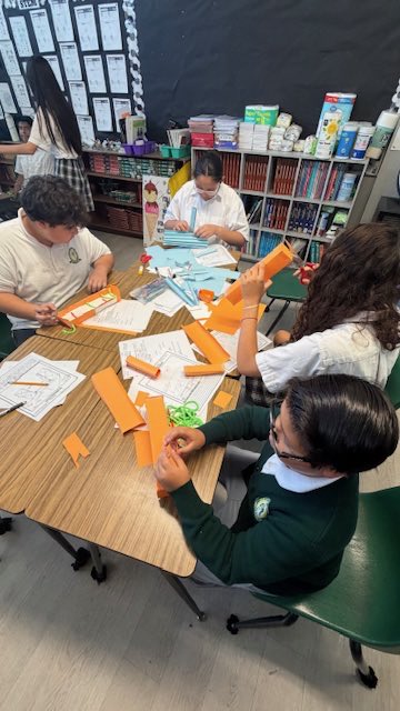 OLGLionsLA's tweet photo. 🦁 OLG Lions are engineers in the making! Our students are exploring, creating and problem-solving as they bring their STEM learning to life. Go LIONS. 🔬 🚀 https://t.co/DsHPc6qBmr