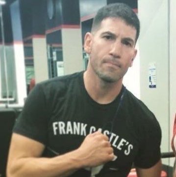 frankiscastle's tweet photo. biblically accurate dad’s best friend!frank castle from the tiktok povs #tome https://t.co/ls1yIiuuHz